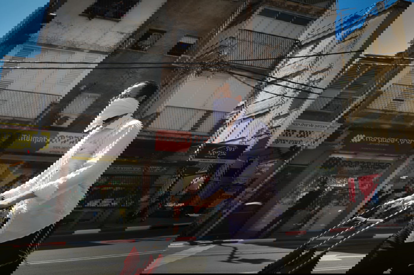 המגיפה, בעין העדשה; תמונות ה'קורונה' של חיים גולדברג