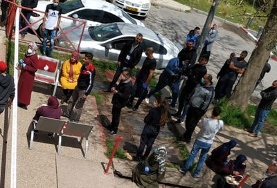 תיעוד מקומם: תושבי עיסאוויה התגודדו; המשטרה התעלמה