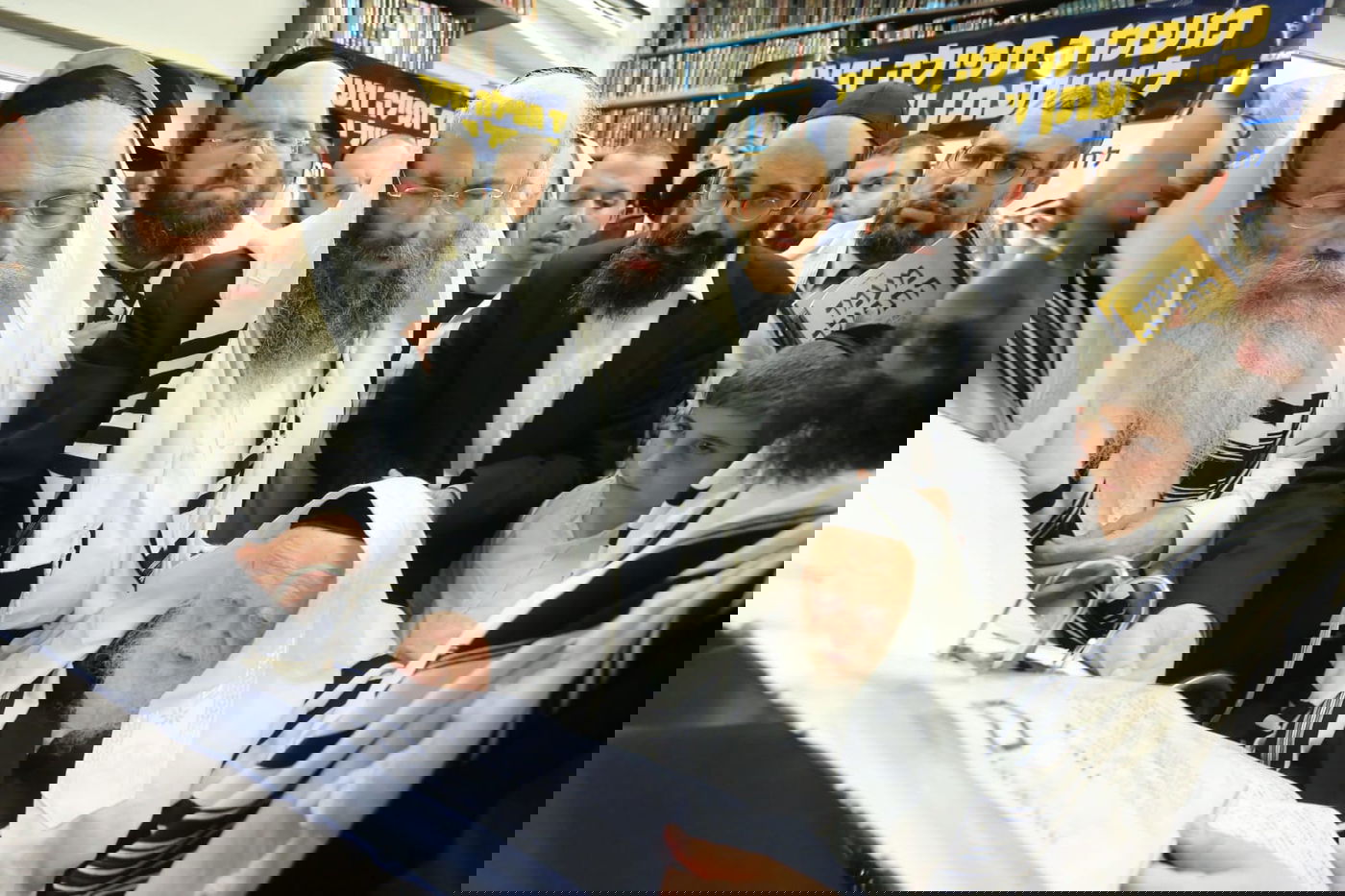 הגר"ח הכריע: "התפילה בחדרי לא תבוטל"