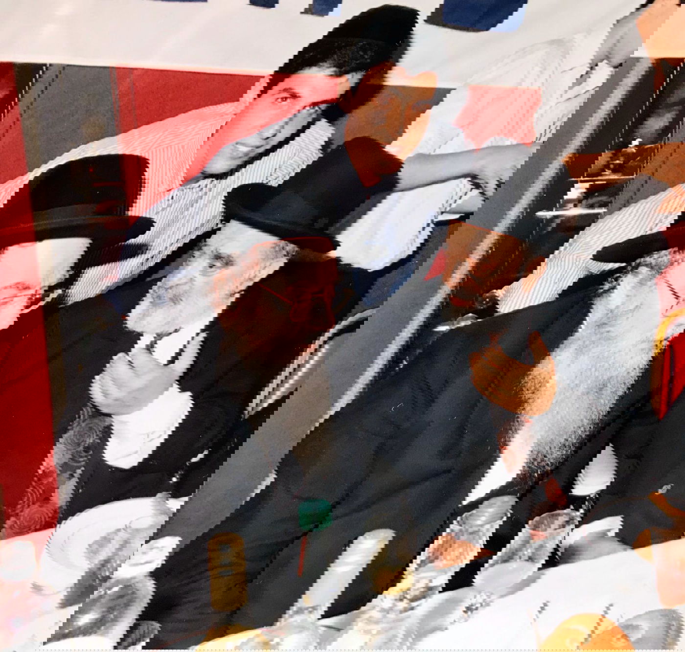 מראות חייו של הראשון לציון הגר"א בקשי דורון זצ"ל • צפו