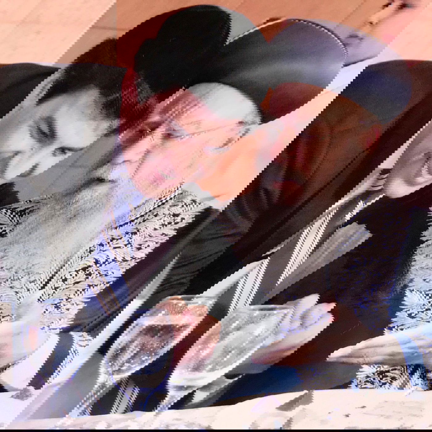 מראות חייו של הראשון לציון הגר"א בקשי דורון זצ"ל • צפו