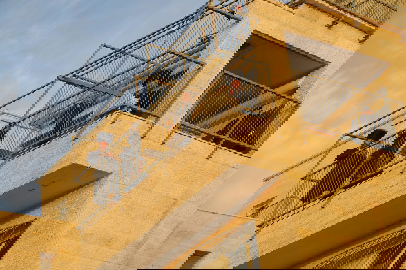 שיעור תורה במרפסות בביתר עילית • צפו