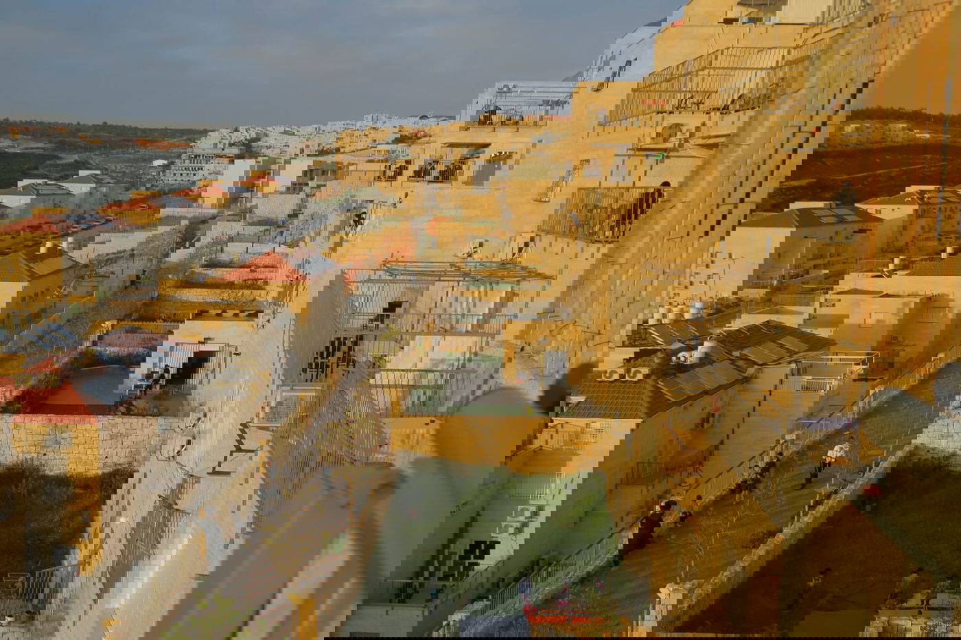 שיעור תורה במרפסות בביתר עילית • צפו