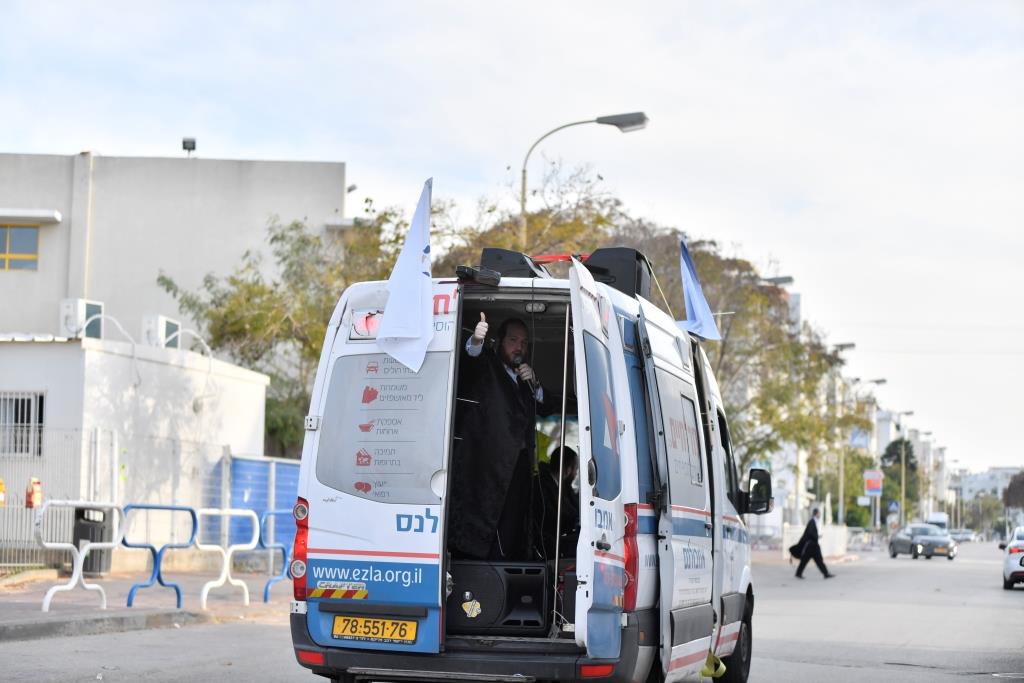 שגרת החיים של תושבי אשדוד החרדים בצל הקורונה - צפו