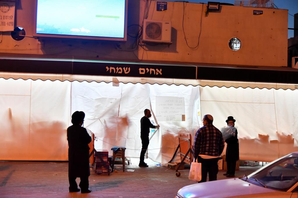 שגרת החיים של תושבי אשדוד החרדים בצל הקורונה - צפו