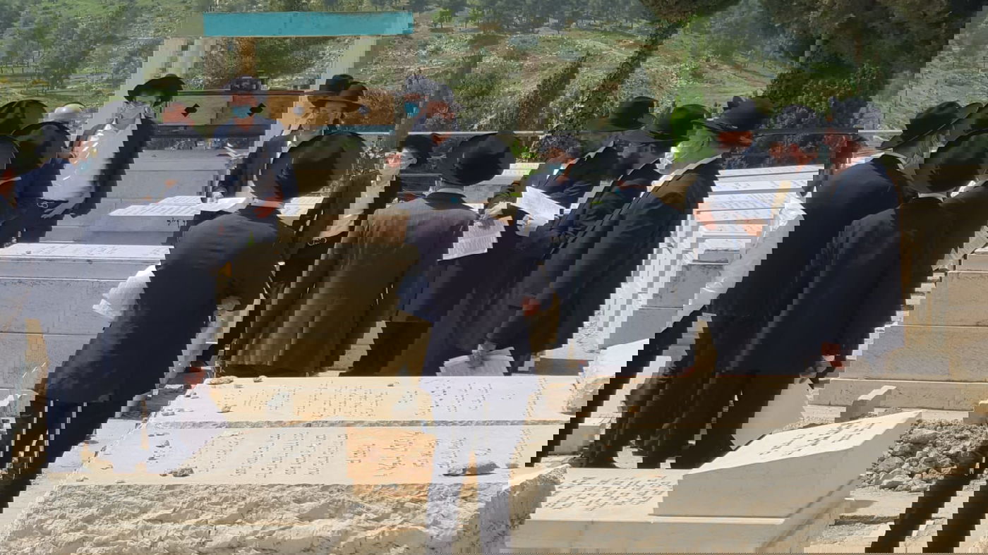 ככלות השבעה; בני משפחת זקן הראשונים לציון זצ"ל  עלו לציונו