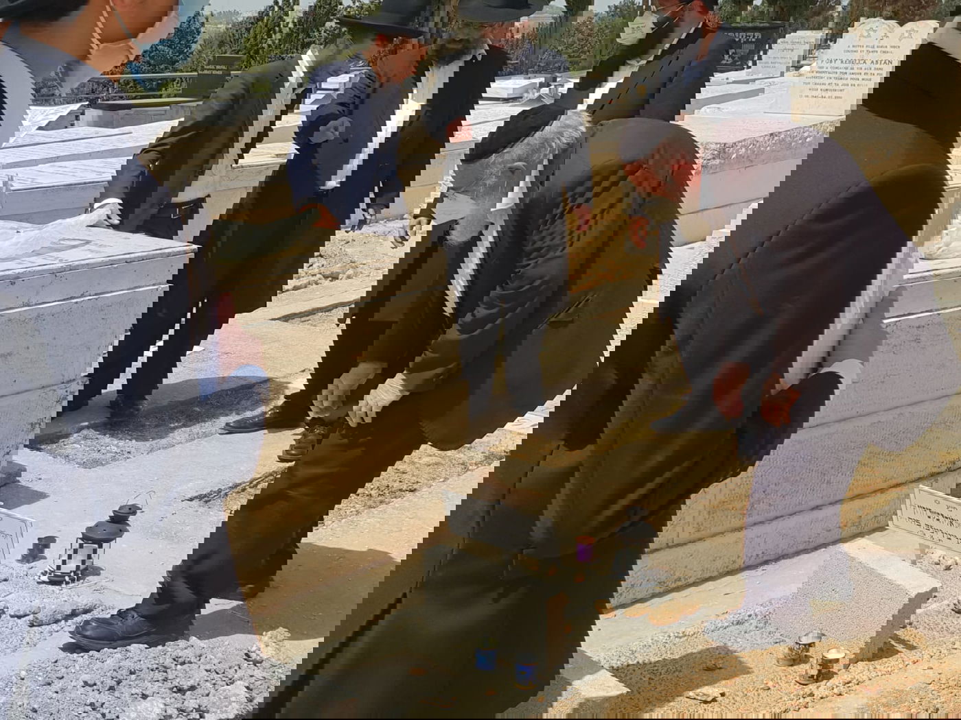 ככלות השבעה; בני משפחת זקן הראשונים לציון זצ"ל  עלו לציונו