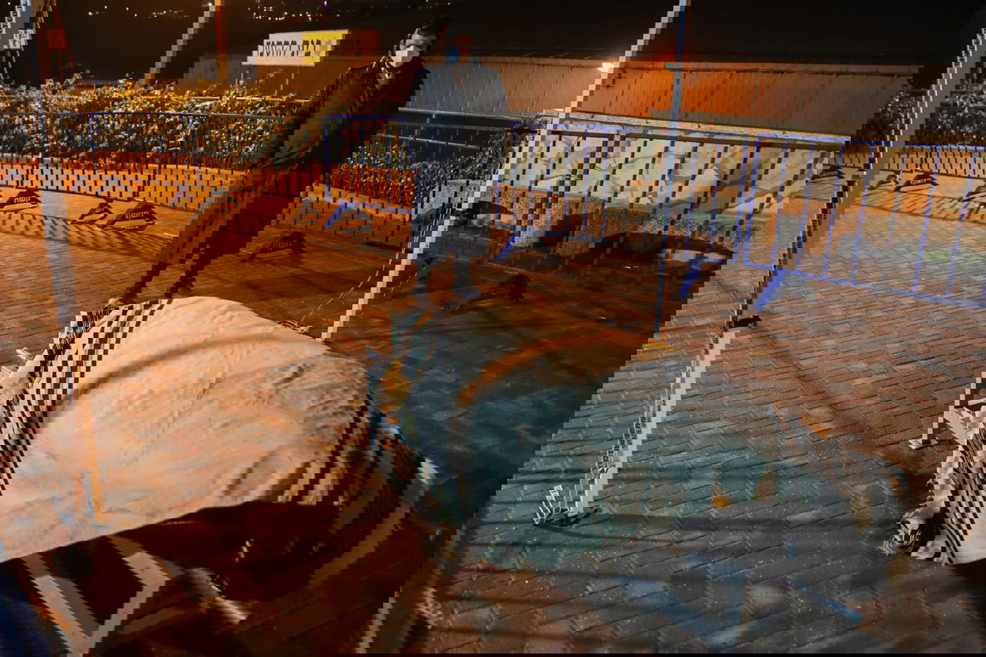 חולה קורונה מובא למנוחות. אילוסטרציה