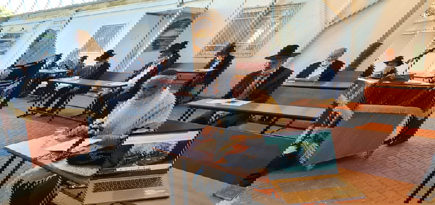 אלפים התפללו לרפואת דיין בית הדין הגדול הרב נהרי