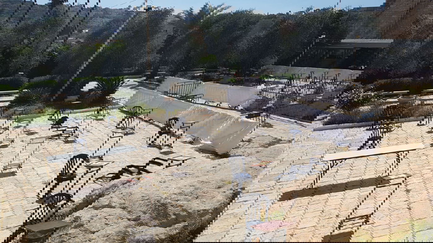 לפי ההנחיות: כך מתפללים במערת המכפלה בזמן הקורונה