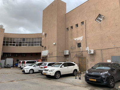 יד לאחים מבנה הכנסיה, השבוע