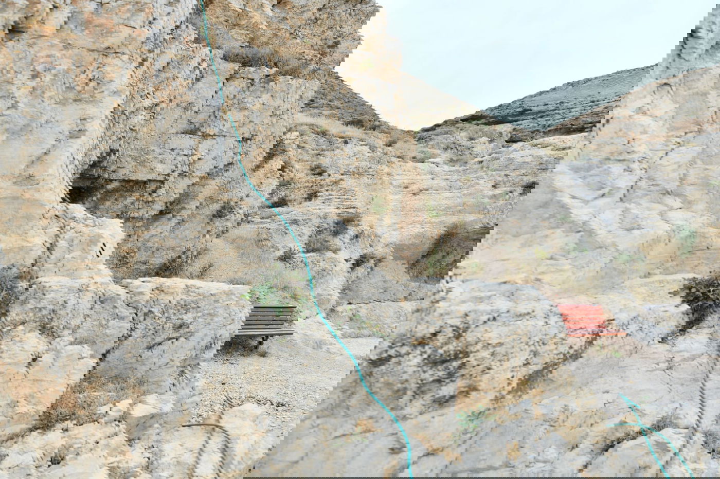 "איזו זרימה": צפו במפלי העוג'ה במבואות יריחו