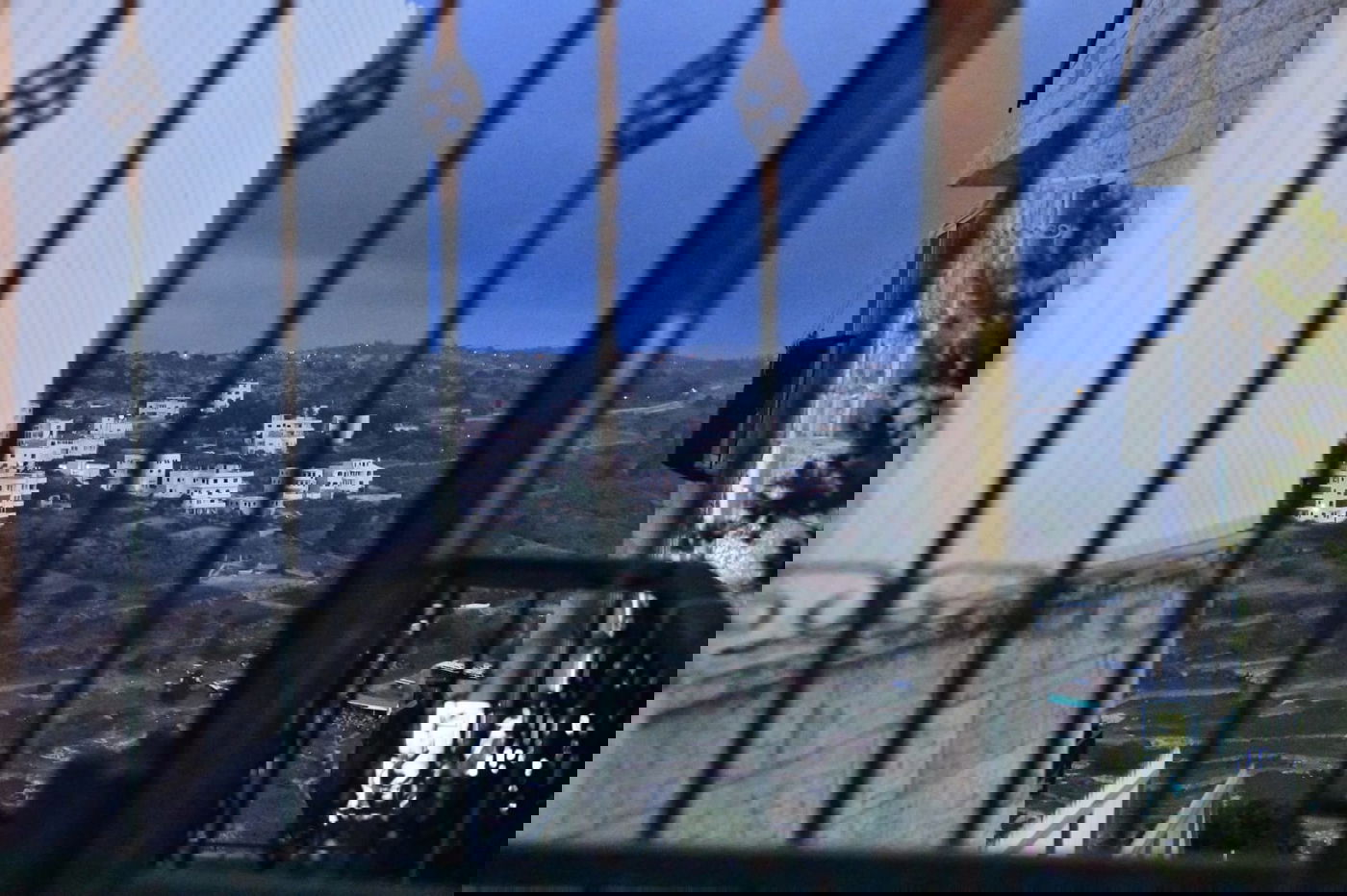 תפילת הנץ של הגאון רבי מרדכי טולדנו • צפו בתיעוד