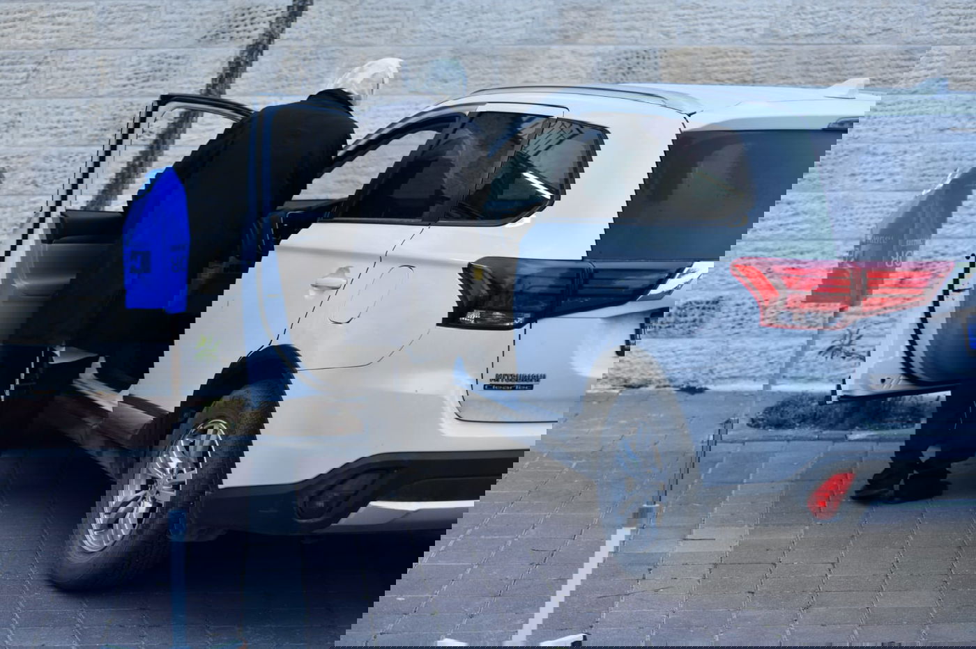 תפילת הנץ של הגאון רבי מרדכי טולדנו • צפו בתיעוד