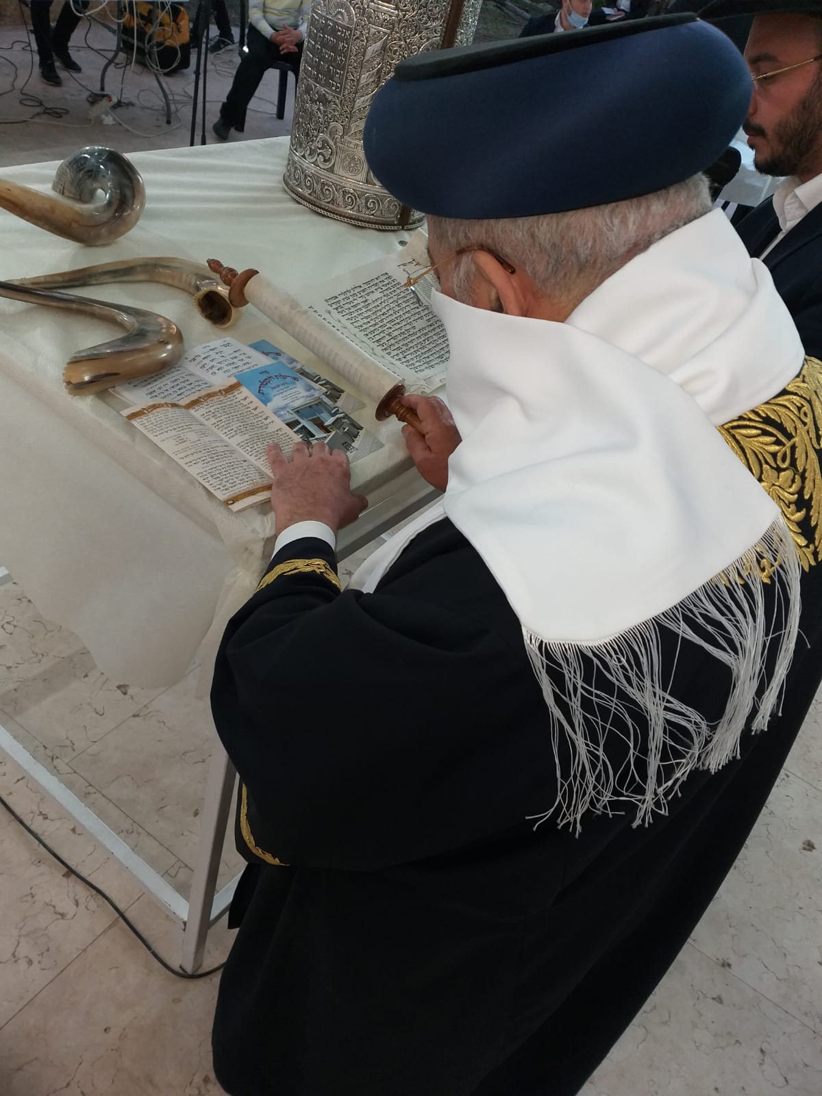 צום הקפות שופרות וחצוצרות: התיקון של הראש"ל נגד הקורונה