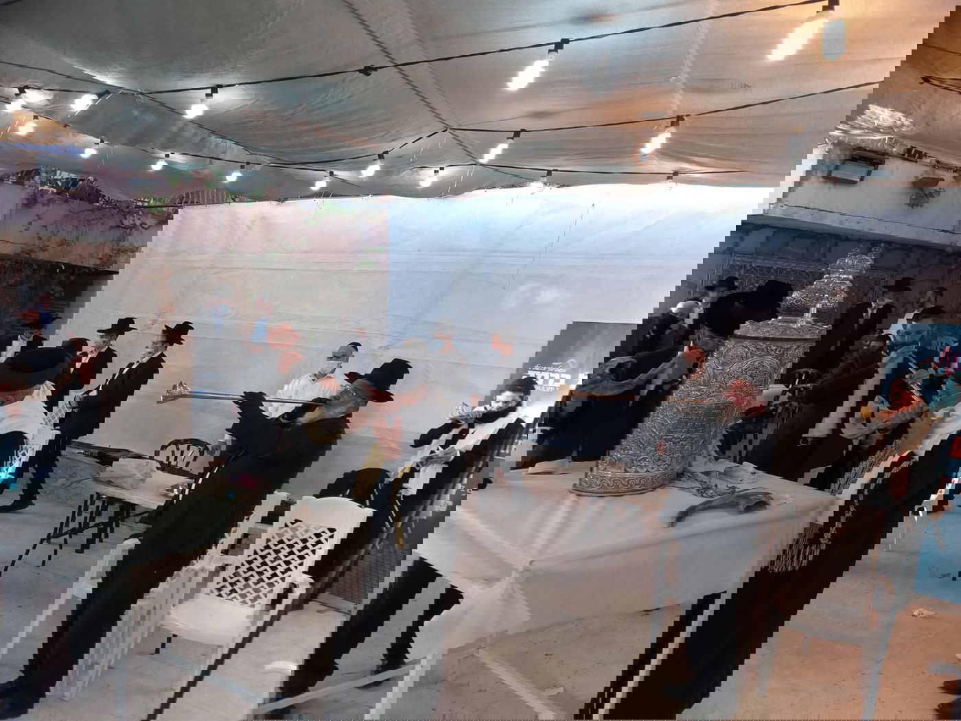 צום הקפות שופרות וחצוצרות: התיקון של הראש"ל נגד הקורונה