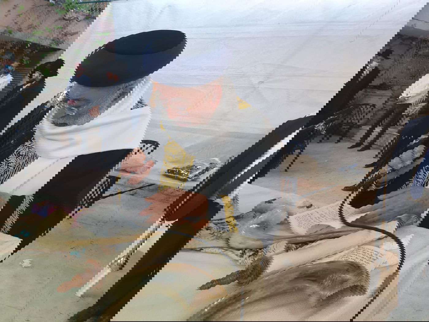 צום הקפות שופרות וחצוצרות: התיקון של הראש"ל נגד הקורונה