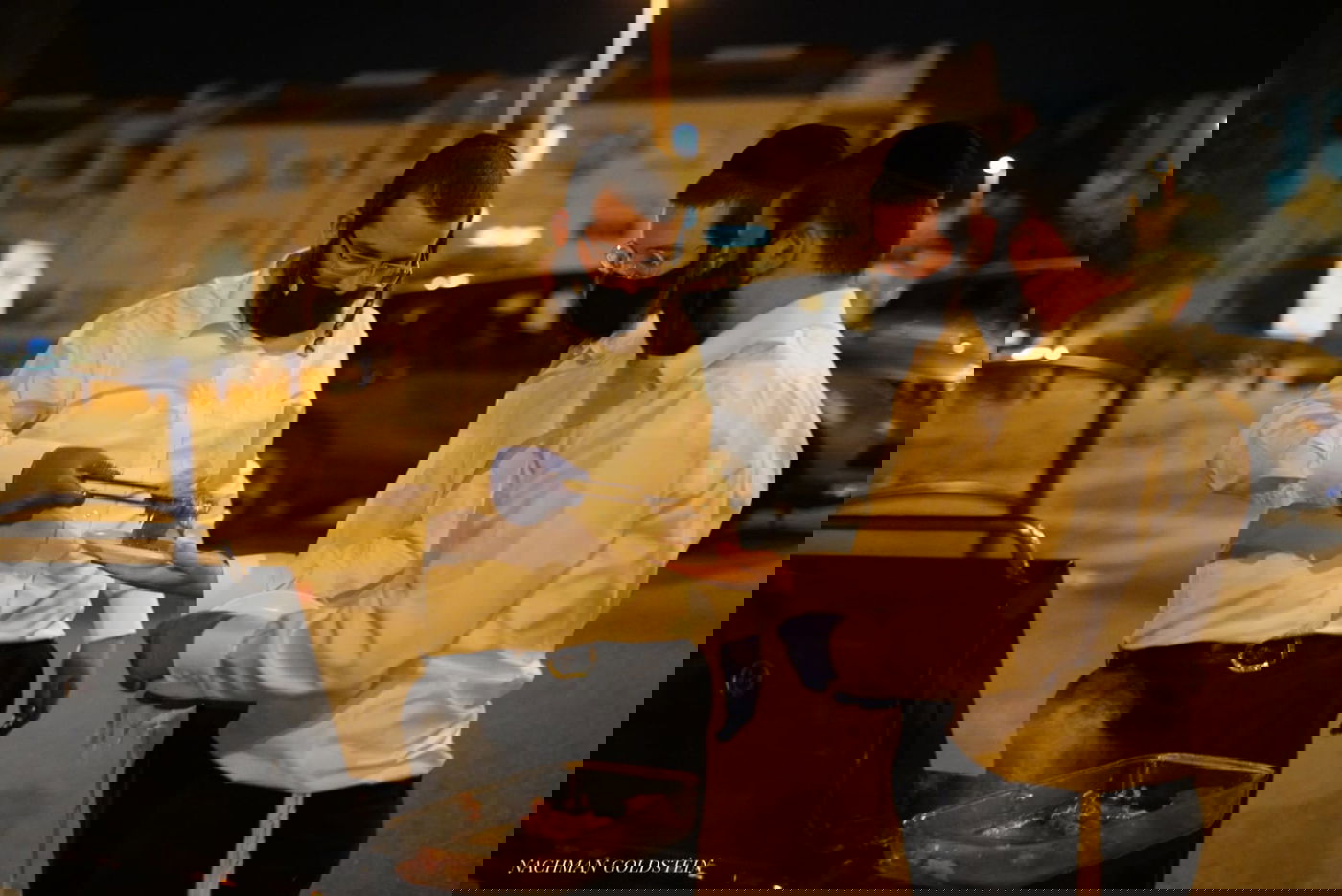 ברמת בית שמש: החסידים ערכו סעודה לחיילים • צפו