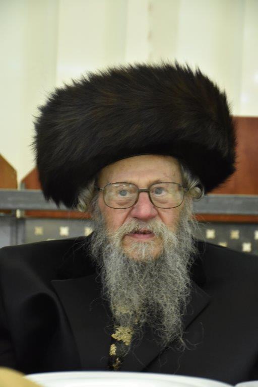 דיין האמת: האדמו"ר מנדבורנה אראד זצ"ל