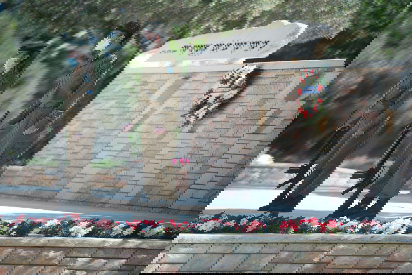 תיעוד: בתי העלמין הצבאיים ללא המשפחות