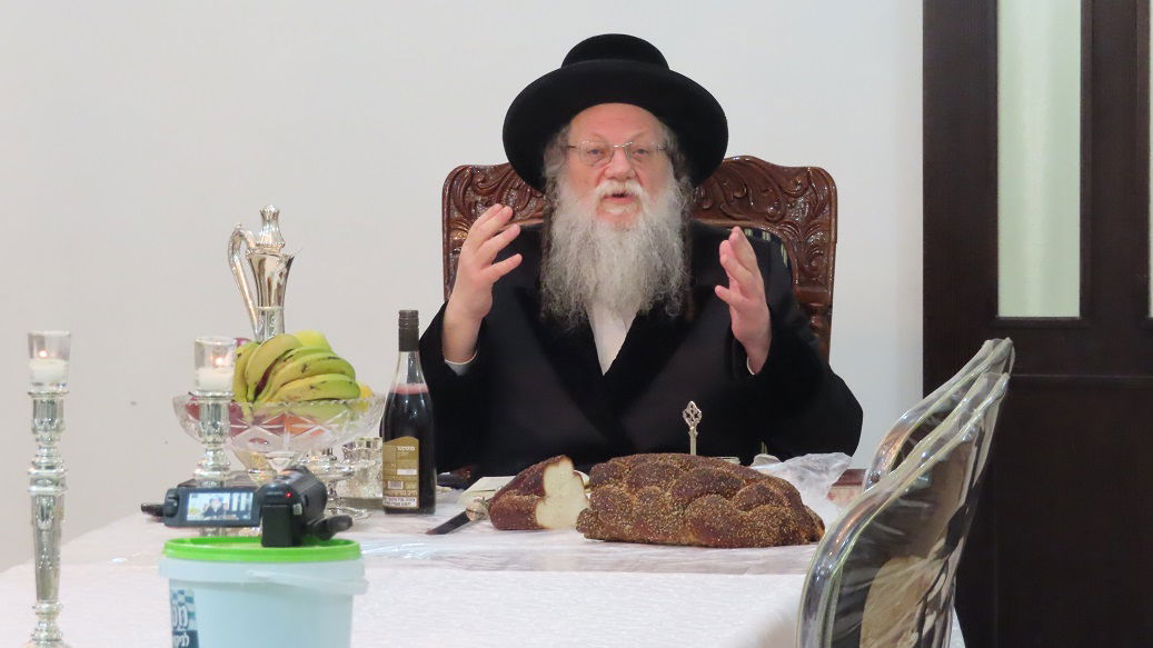 דרך הטלפון: כך ערך הרבי ממודז'יץ טיש. צפו