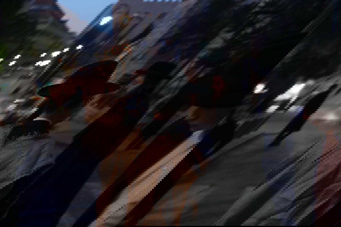 יום העצמאות של נטורי קרתא: תהלוכת אבל ודגלי פלסטין