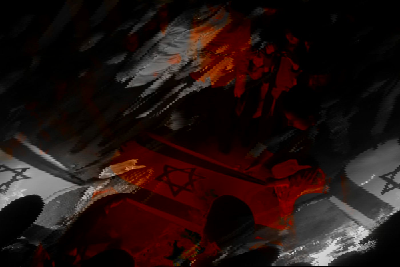 יום העצמאות של נטורי קרתא: תהלוכת אבל ודגלי פלסטין