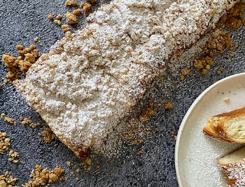 בטעם של פעם: עוגת שמרים גבינה ופירורים של חסי סגל