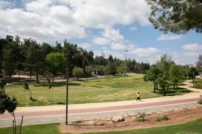 תחזית: מעונן חלקית עם עליה בטמפרטורות