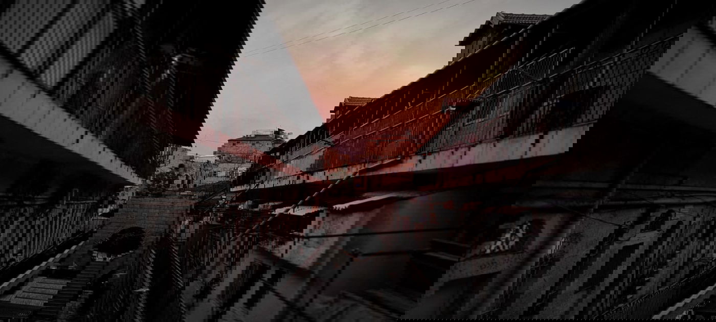 תמונות מרהיבות: השקיעה במאה שערים