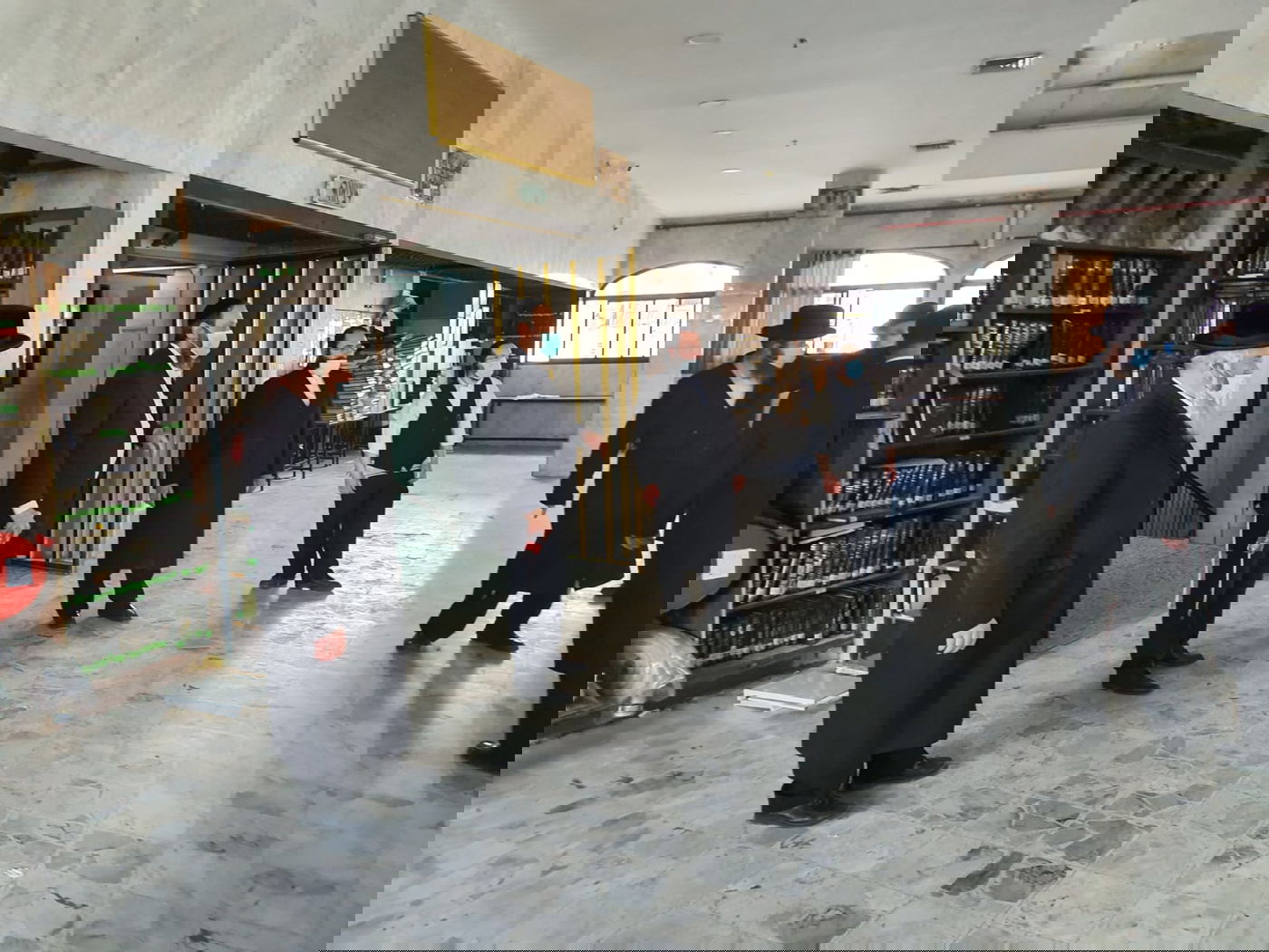 'מתווה הקפסולות': נציגי משרד הבריאות ביקרו בויז'ניץ