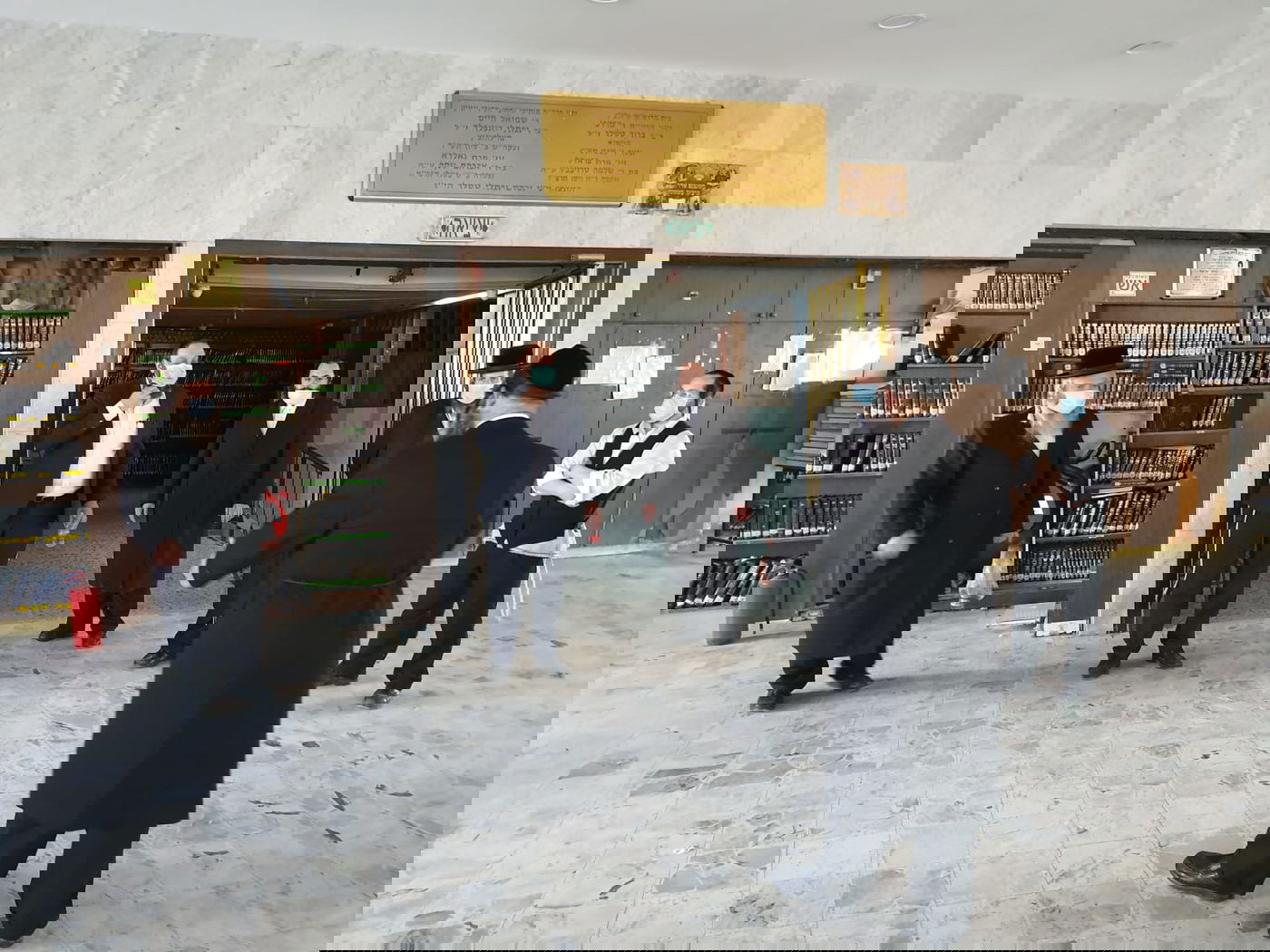 'מתווה הקפסולות': נציגי משרד הבריאות ביקרו בויז'ניץ