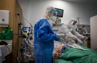 טיפול בחולה קורונה