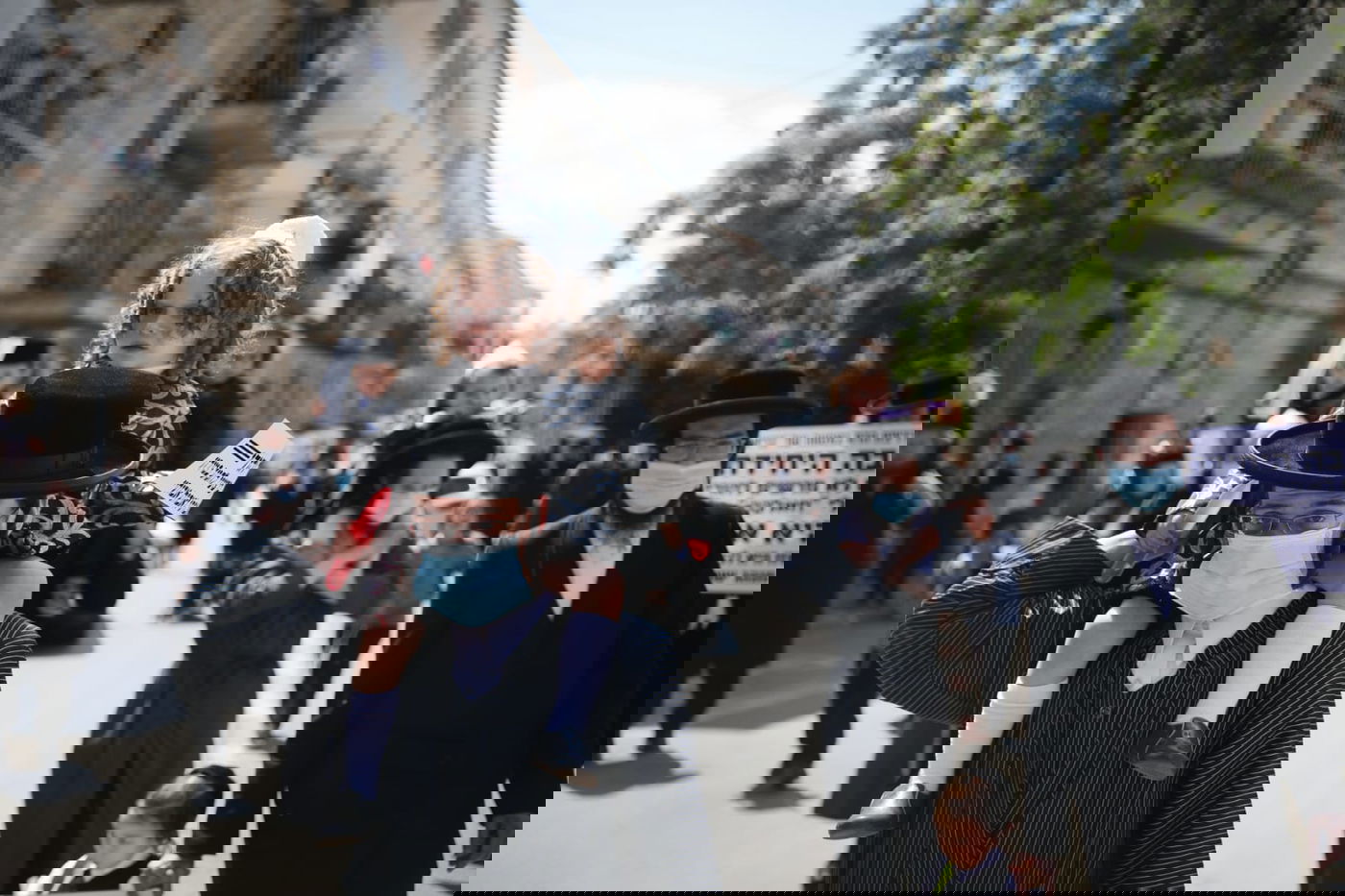 ילדים והוריהם הפגינו: "רוצים לעלות למירון"