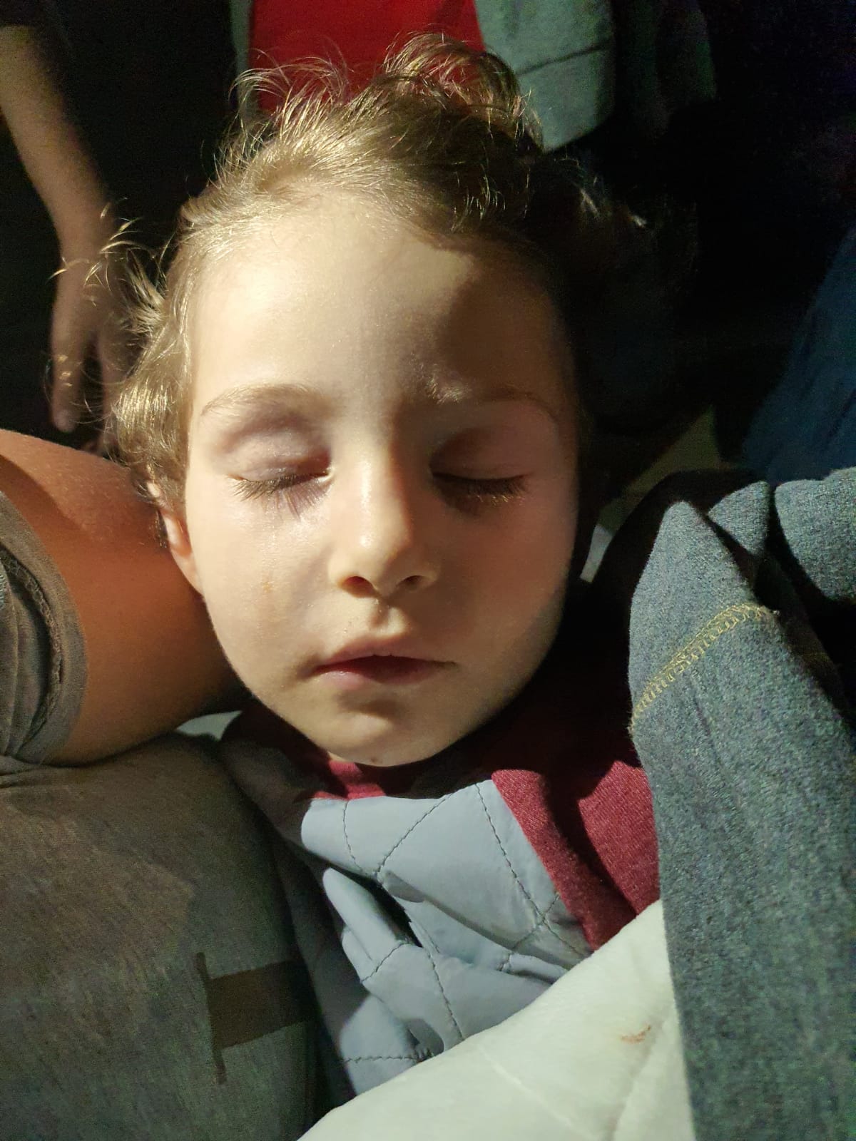 מזהים את הילדה?