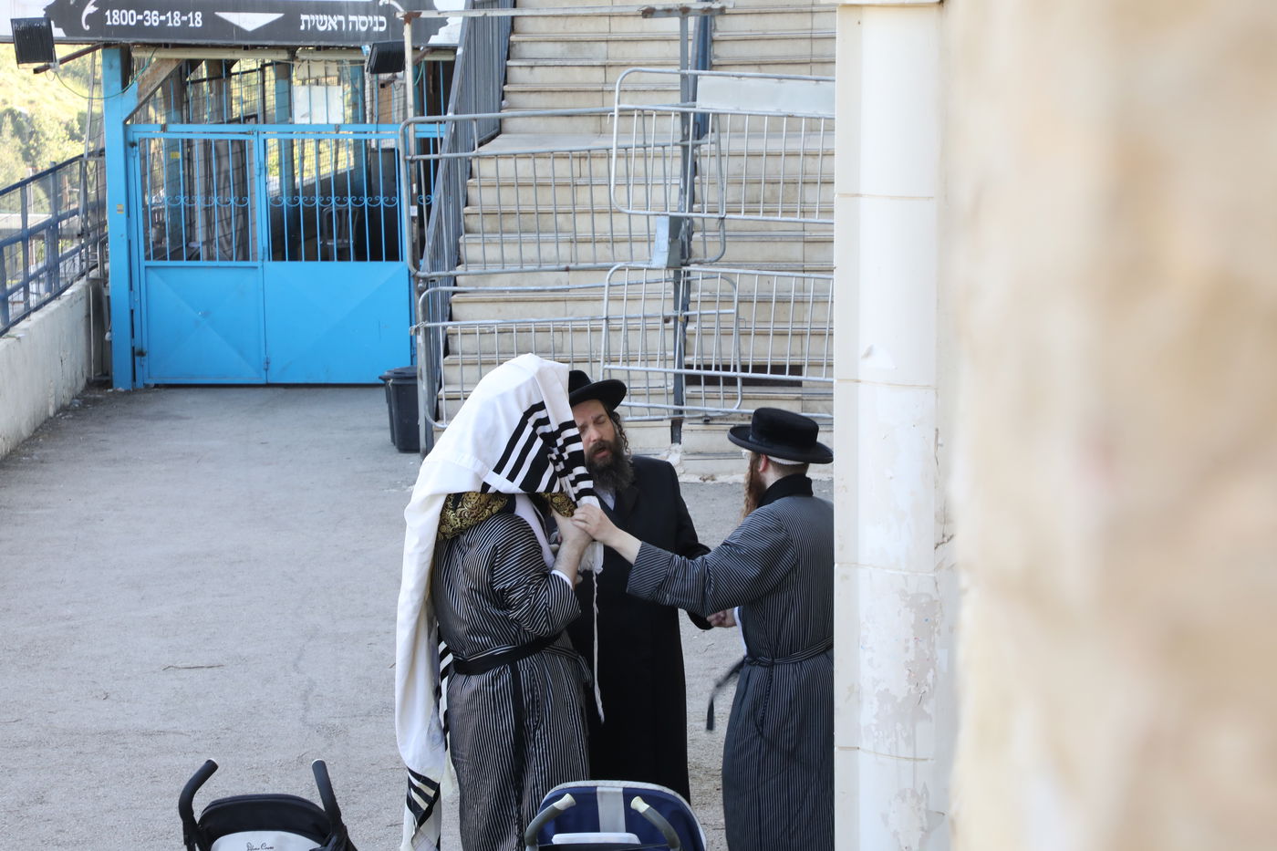 כך נראה ציון הרשב"י שעות לפני ההילולא