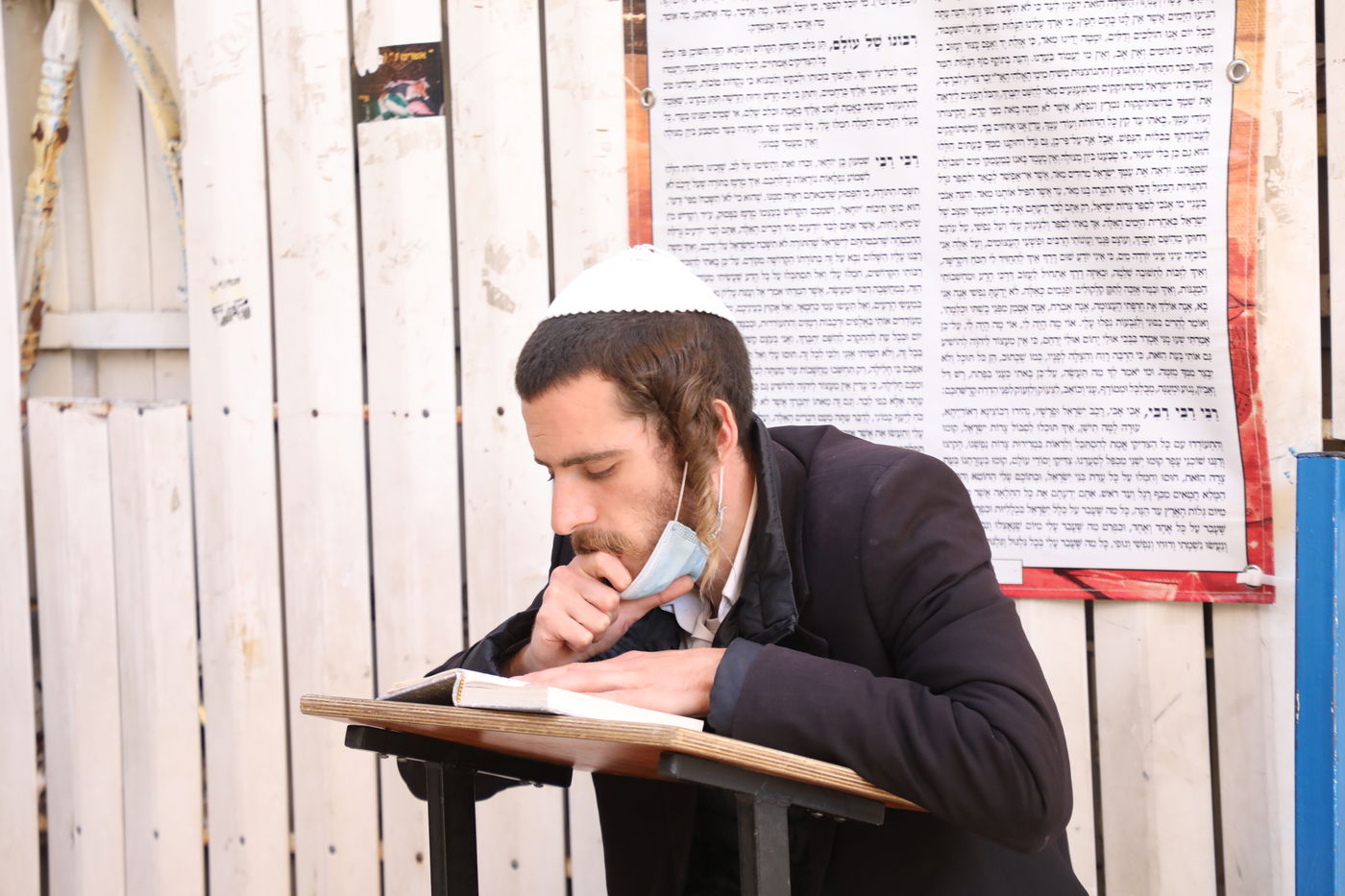 כך נראה ציון הרשב"י שעות לפני ההילולא