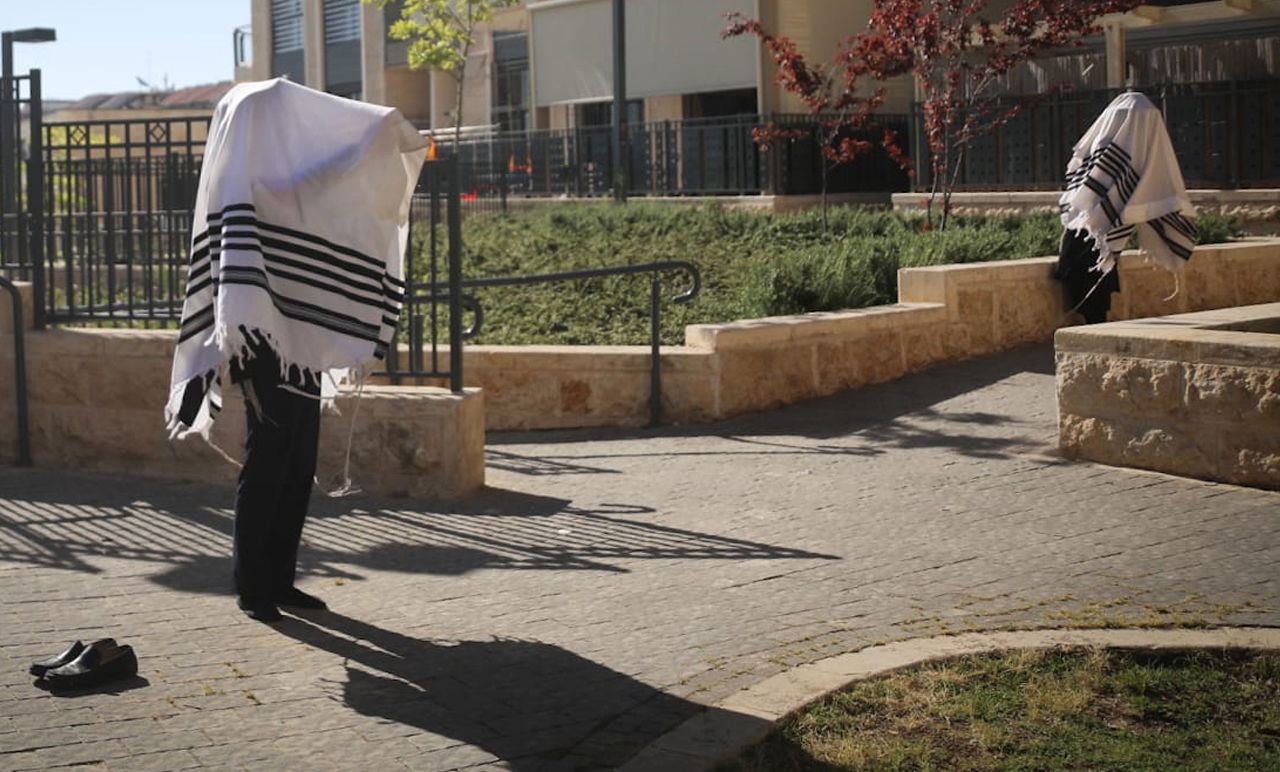 מניין בשטח פתוח, בירושלים