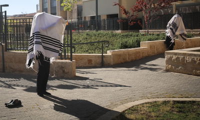 מניין בשטח פתוח, בירושלים