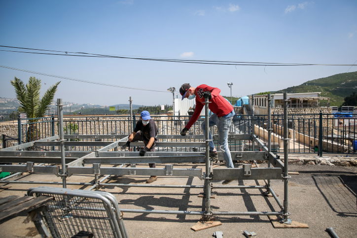 הכנות במירון לאירוע המצומצם השנה