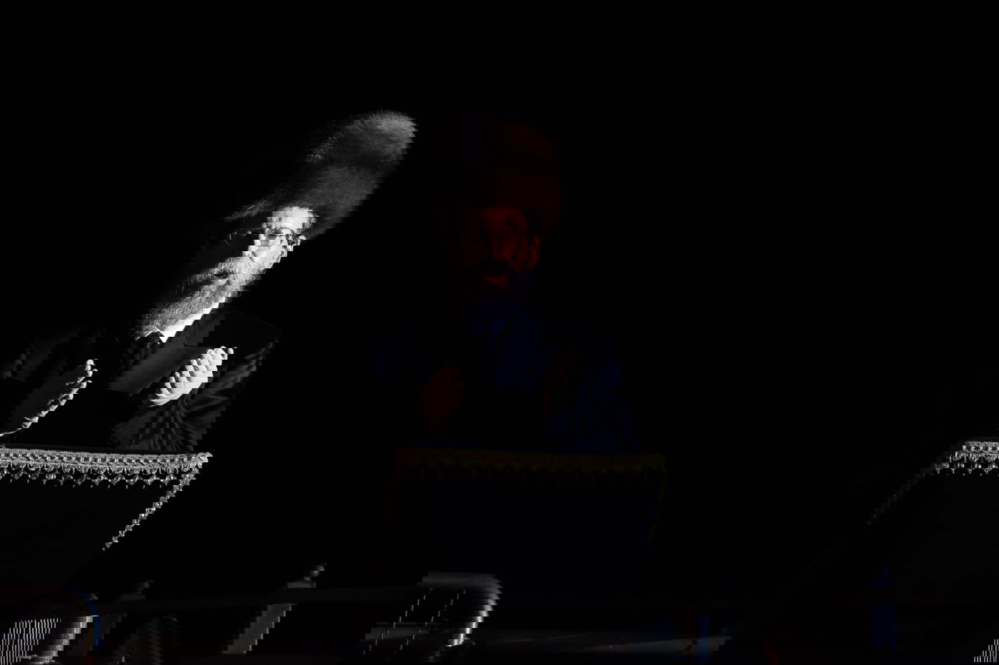 ההדלקה של האדמו"ר מבאיאן במירון • צפו