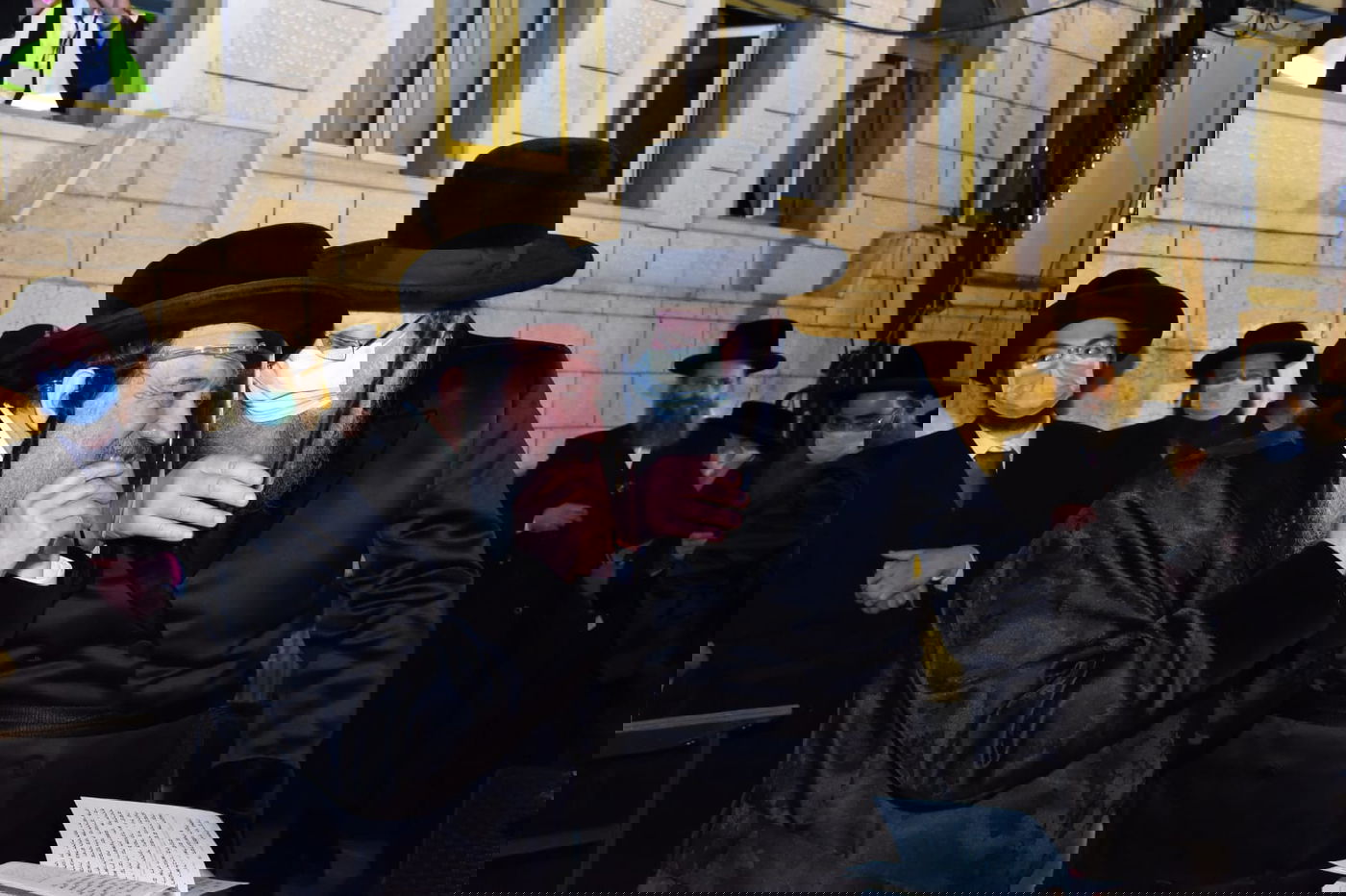 ההדלקה של האדמו"ר מבאיאן במירון • צפו