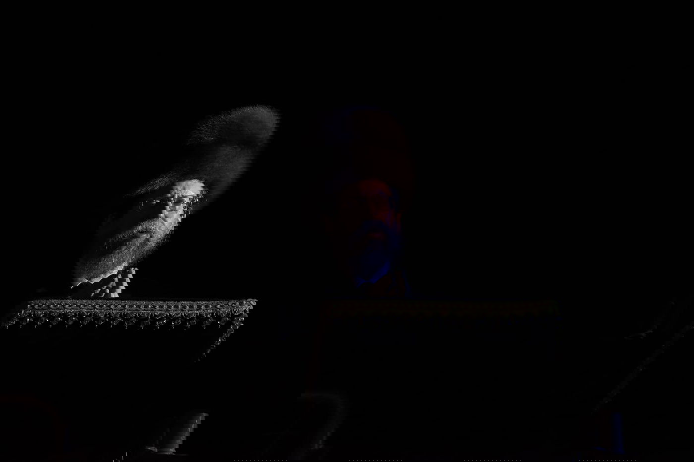 ההדלקה של האדמו"ר מבאיאן במירון • צפו