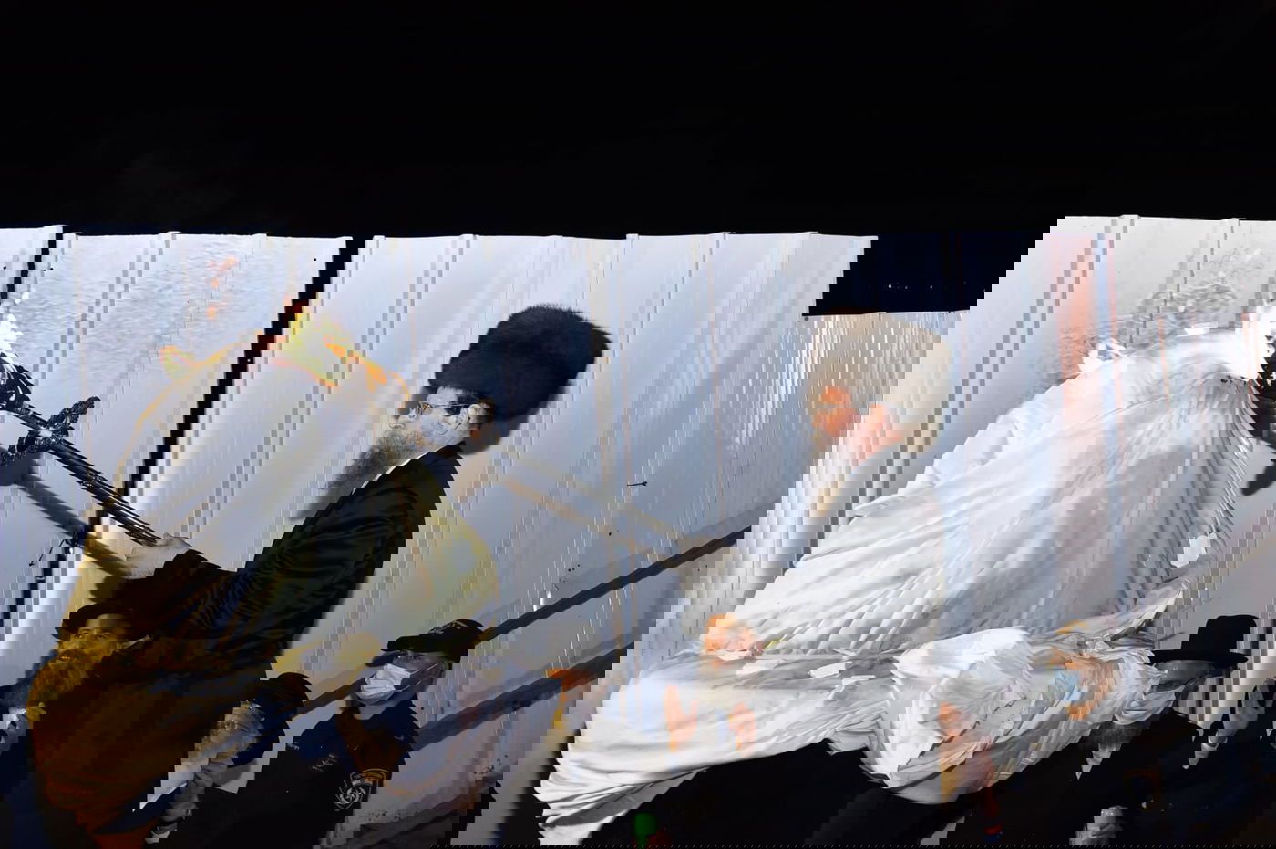 ההדלקה של האדמו"ר מבאיאן במירון • צפו