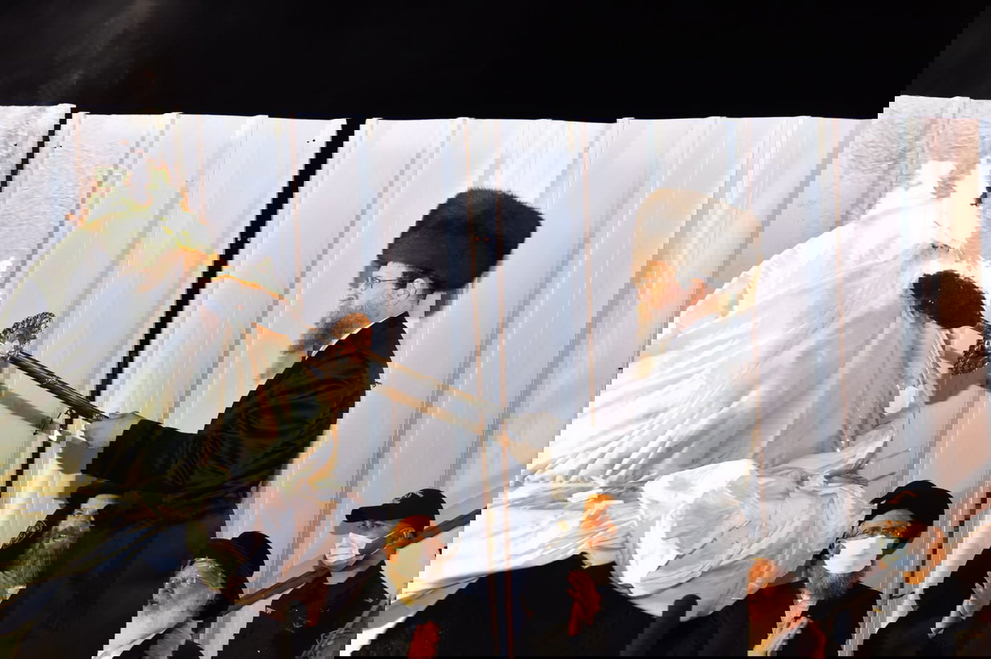 ההדלקה של האדמו"ר מבאיאן במירון • צפו