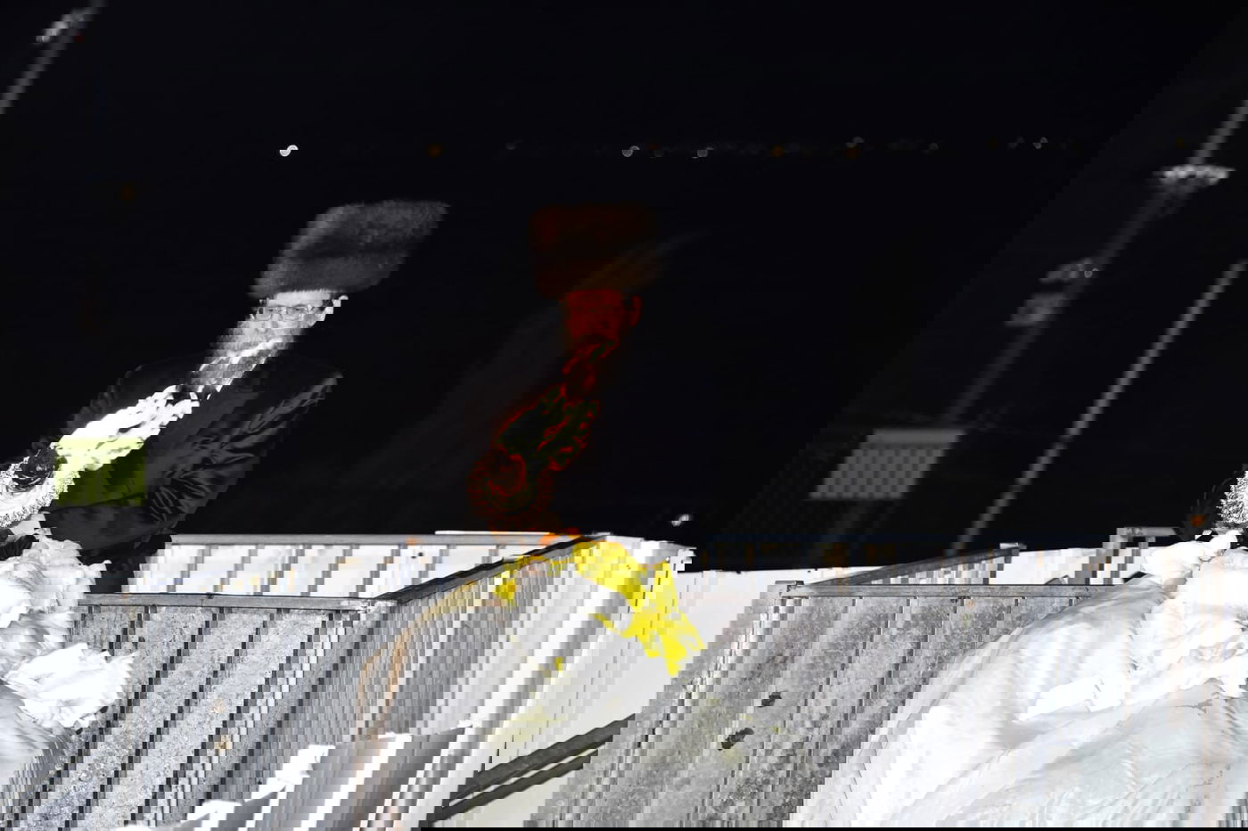 ההדלקה של האדמו"ר מבאיאן במירון • צפו