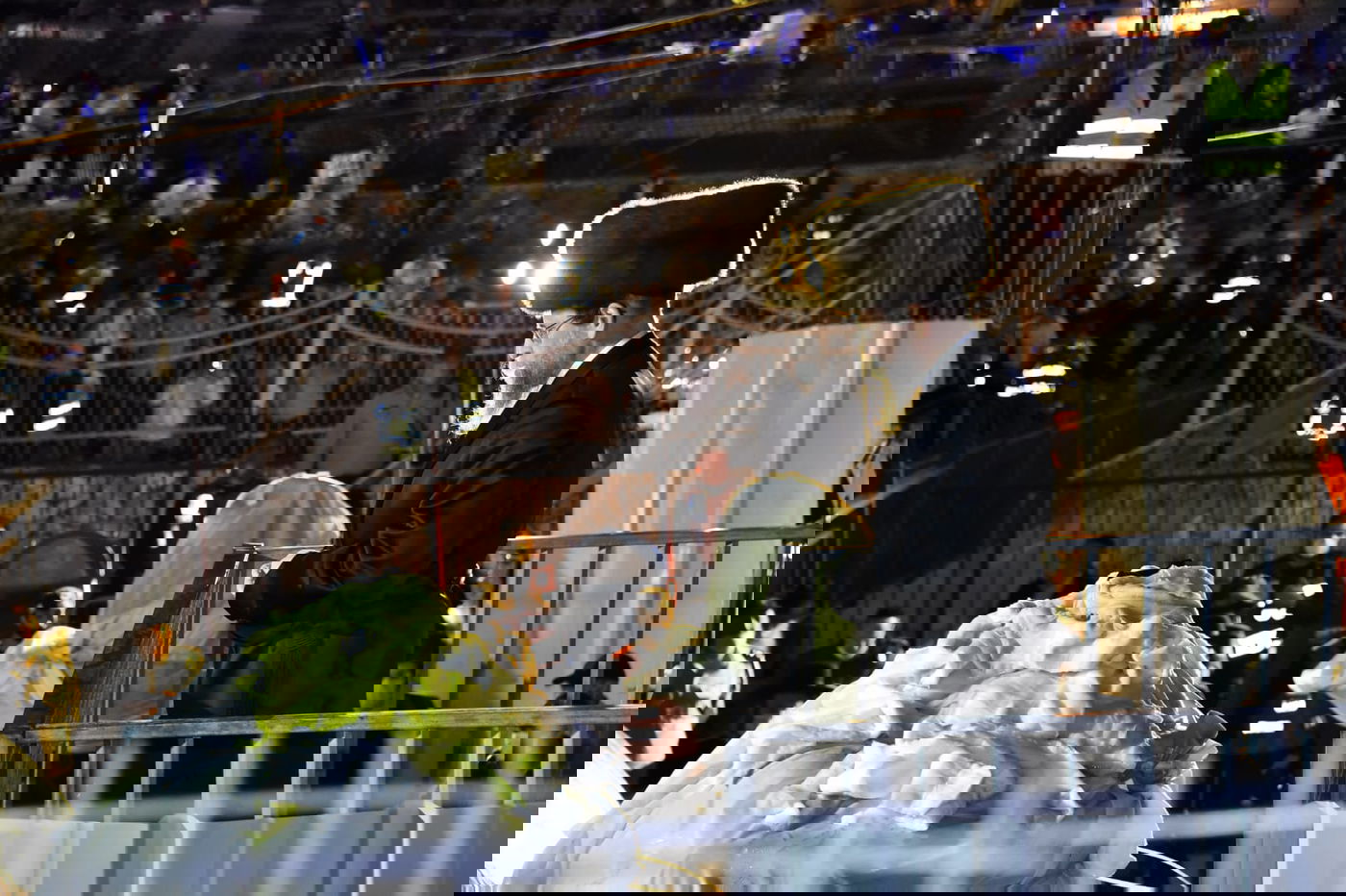 ההדלקה של האדמו"ר מבאיאן במירון • צפו