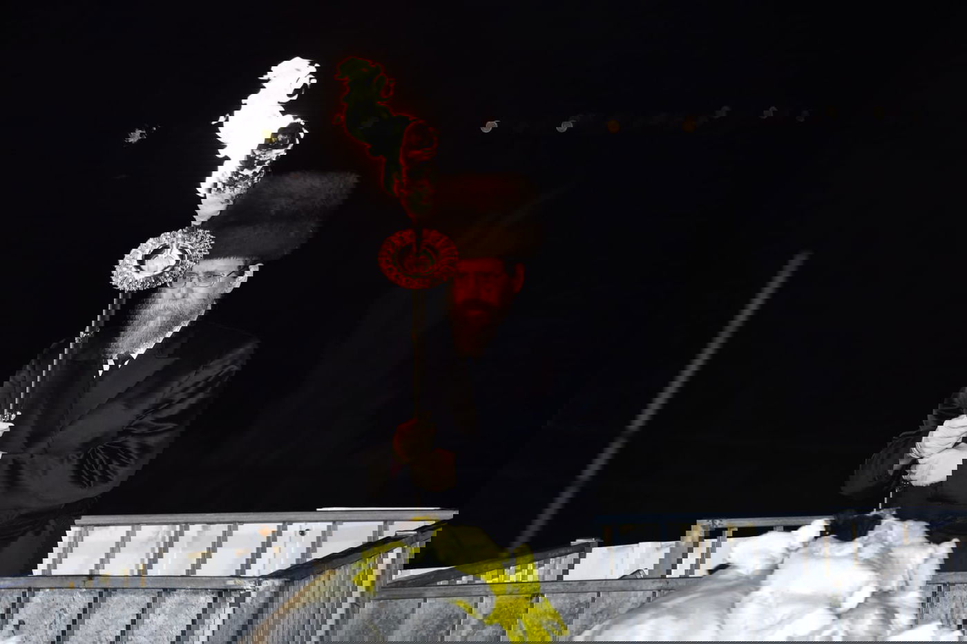 ההדלקה של האדמו"ר מבאיאן במירון • צפו