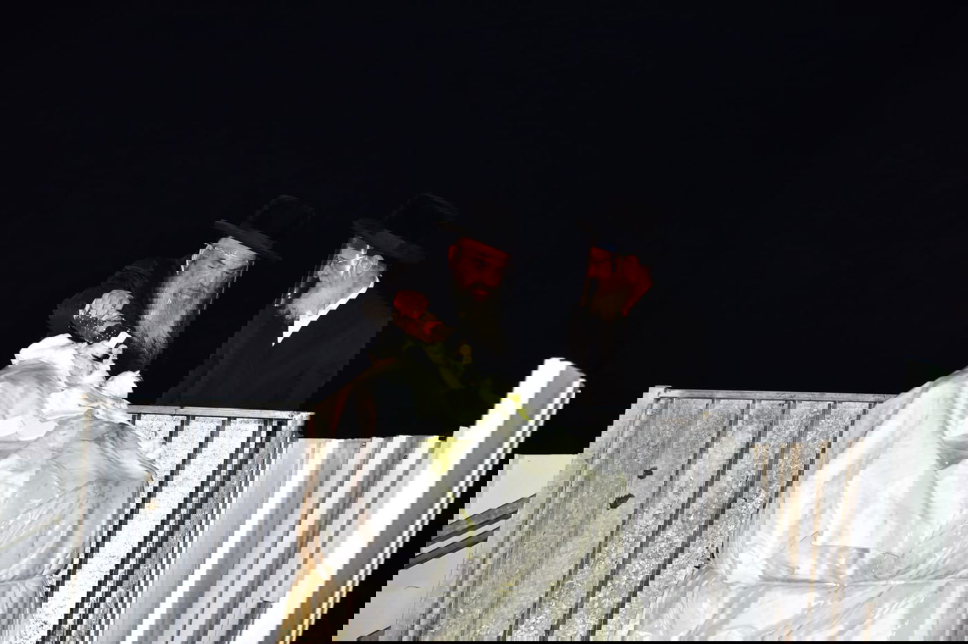 ההדלקה של האדמו"ר מבאיאן במירון • צפו