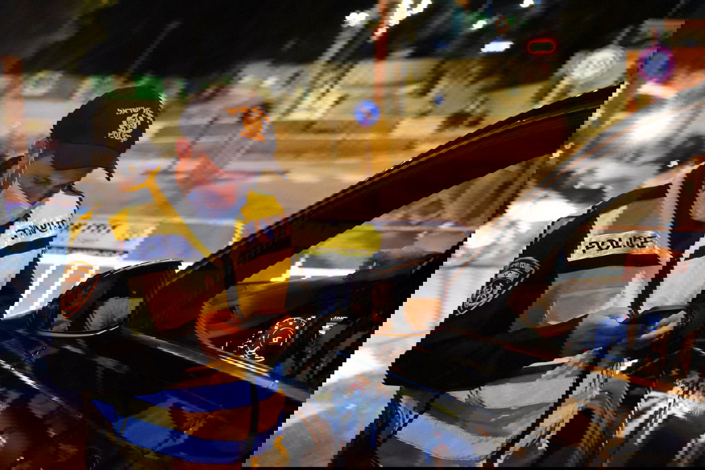 המשטרה פיזרה הדלקות ועצרה  כמה חוגגים